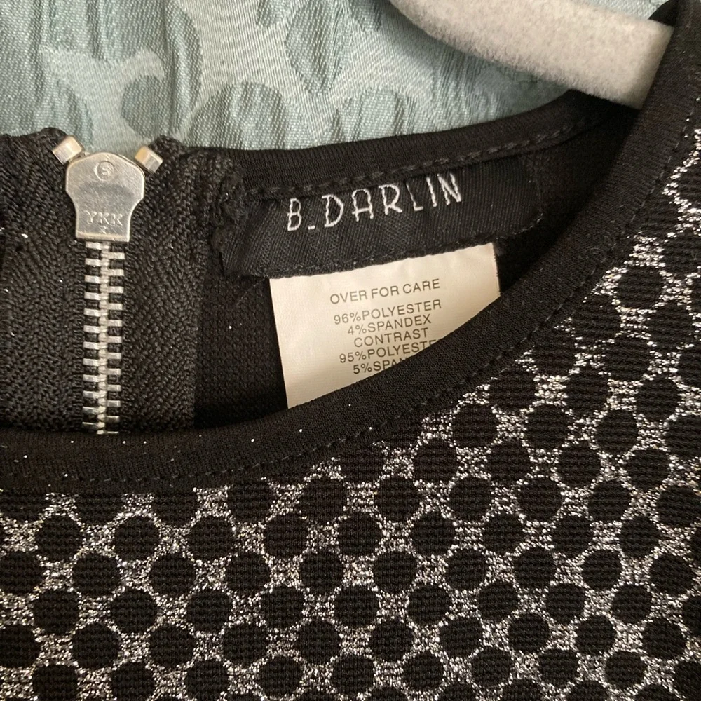 B Darlin | NWT Women’s Glitter Knit Sleeveless Dress - Picture 7 of 8